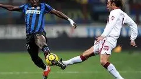 “法兰克福打破纪录，克瑙夫强力射门得分”